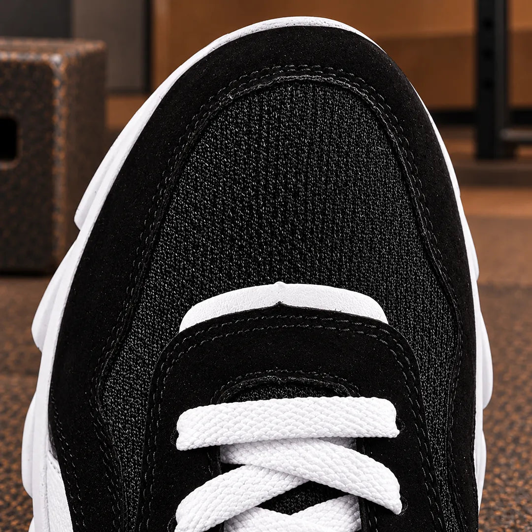 Casual Low-Top Sneakers