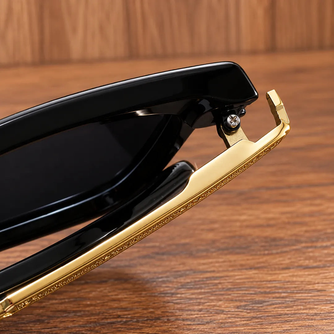 Casual Square-Frame Sunglasses