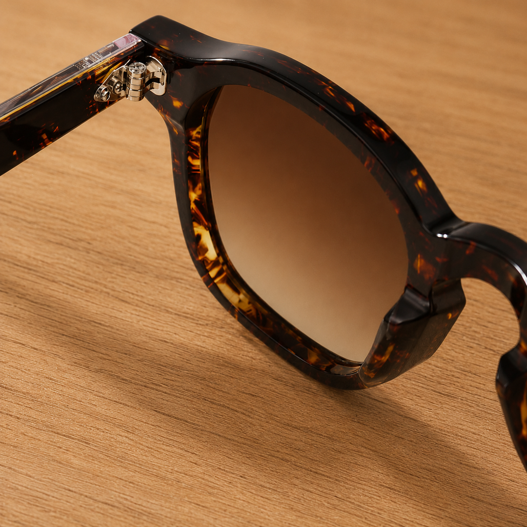 Signature Frame Sunglasses