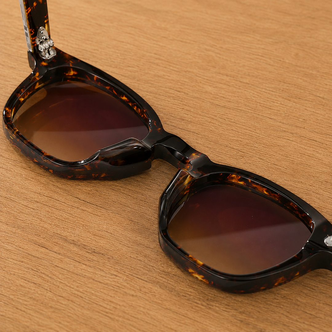 Signature Frame Sunglasses